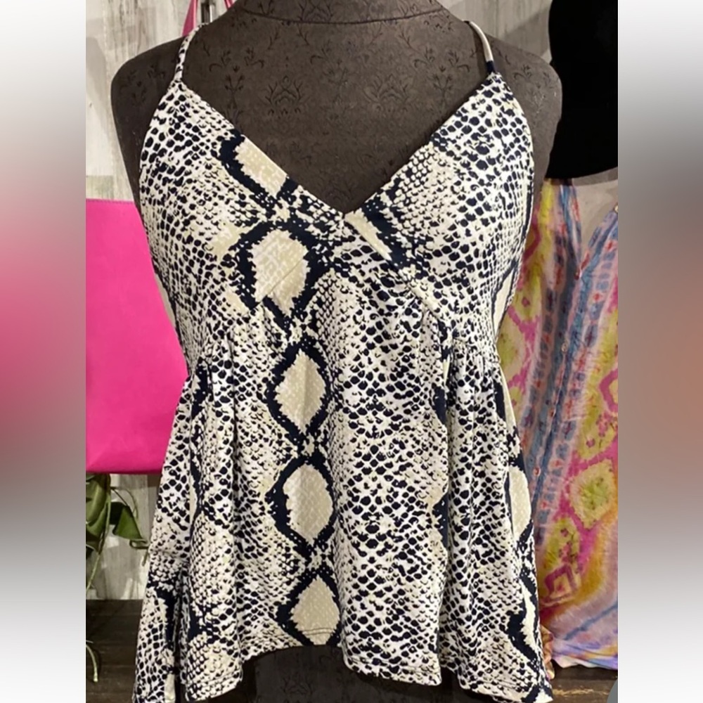 BERRY N CREAM SNAKE PRINT RACER BACK TANK TOP SIZE L NWT